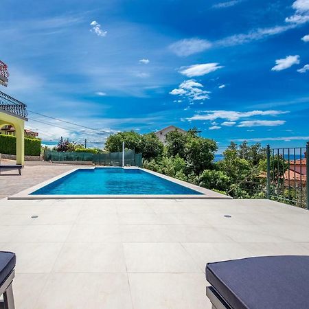 Luxury Apartments Kostrena With Pool מראה חיצוני תמונה