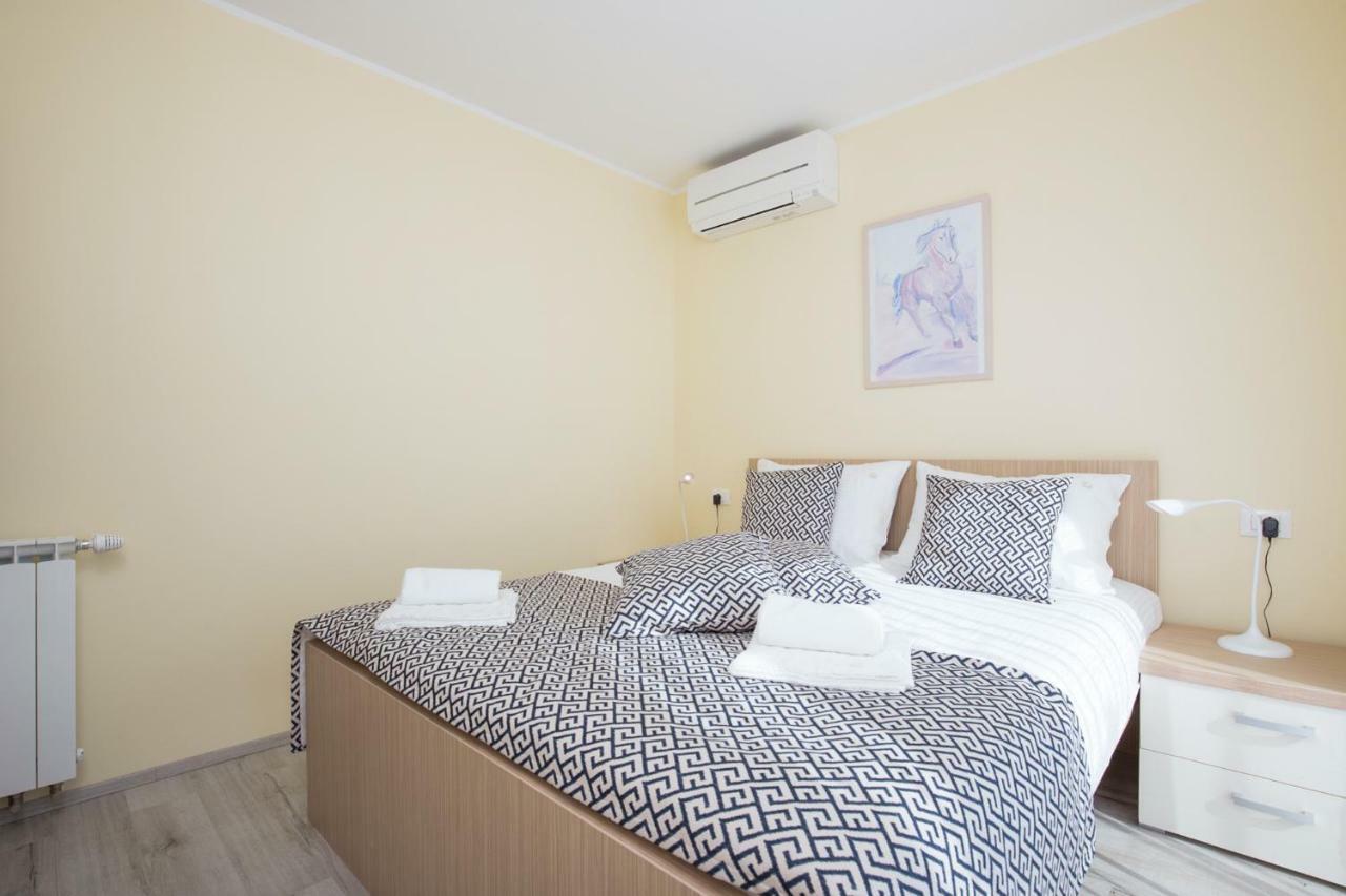 Luxury Apartments Kostrena With Pool מראה חיצוני תמונה