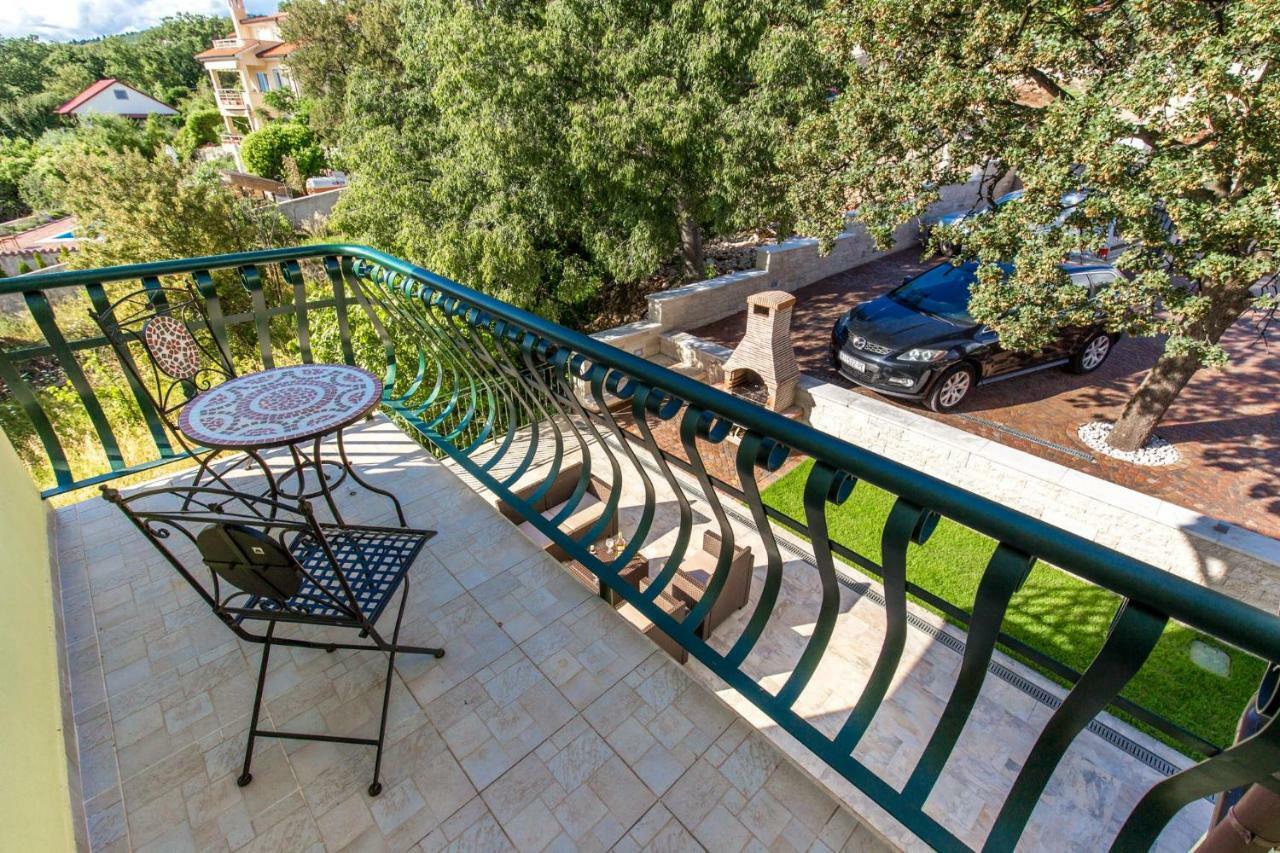 Luxury Apartments Kostrena With Pool מראה חיצוני תמונה