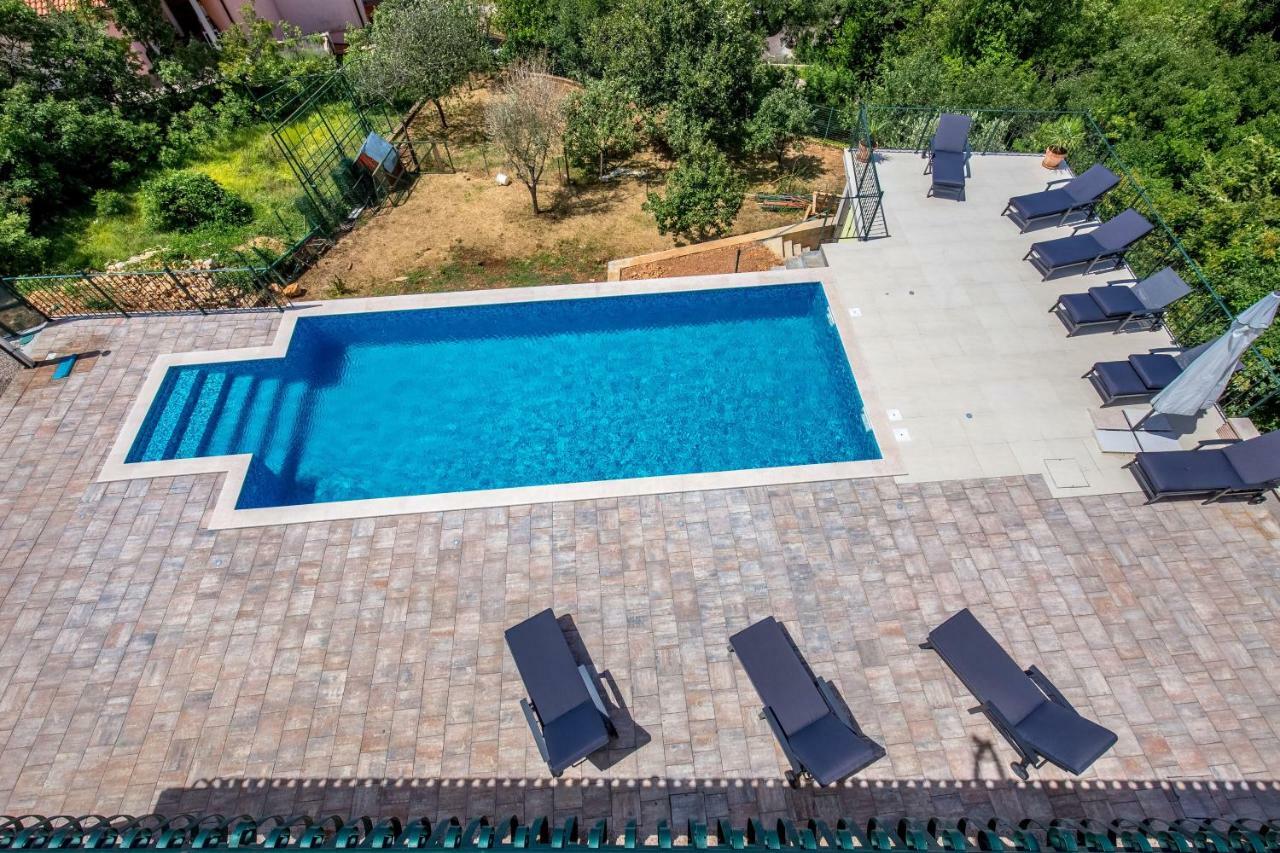 Luxury Apartments Kostrena With Pool מראה חיצוני תמונה